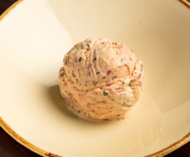 Мороженое с клубникой и базиликом7